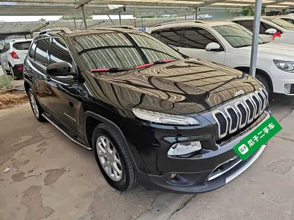 Liberty Light 2017 2.0L Superior Edition купить на сайте DeffCars