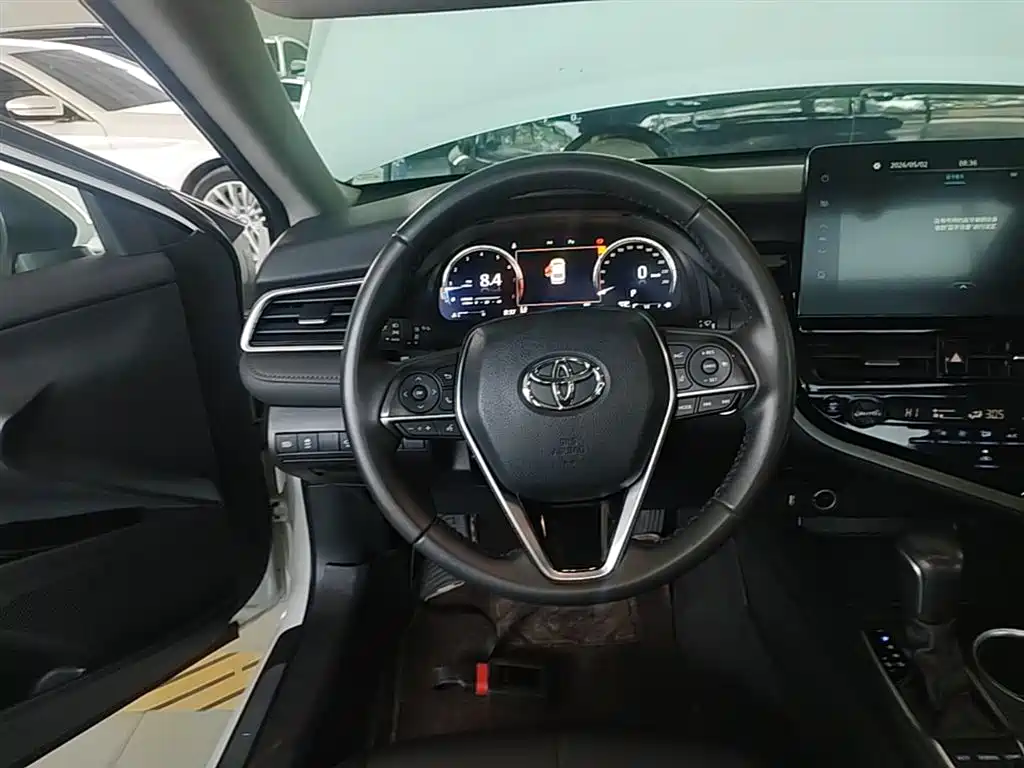 Camry 2021 2.5G Deluxe Edition купить на сайте DeffCars