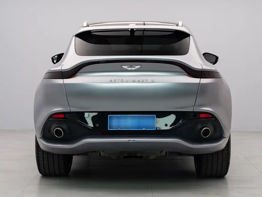 Aston Martin DBX 2022 3.0T STRAIGHT-SIX купить на сайте DeffCars
