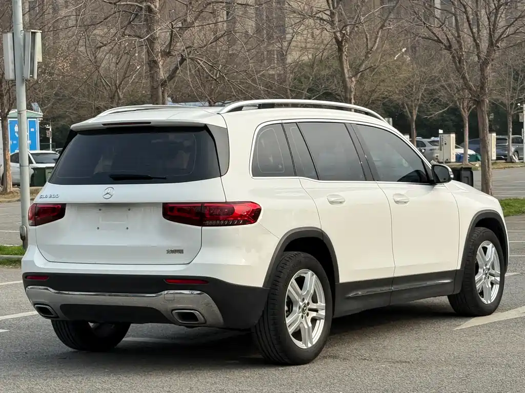 Mercedes-Benz GLB 2023 GLB 200 Dynamic купить на сайте DeffCars