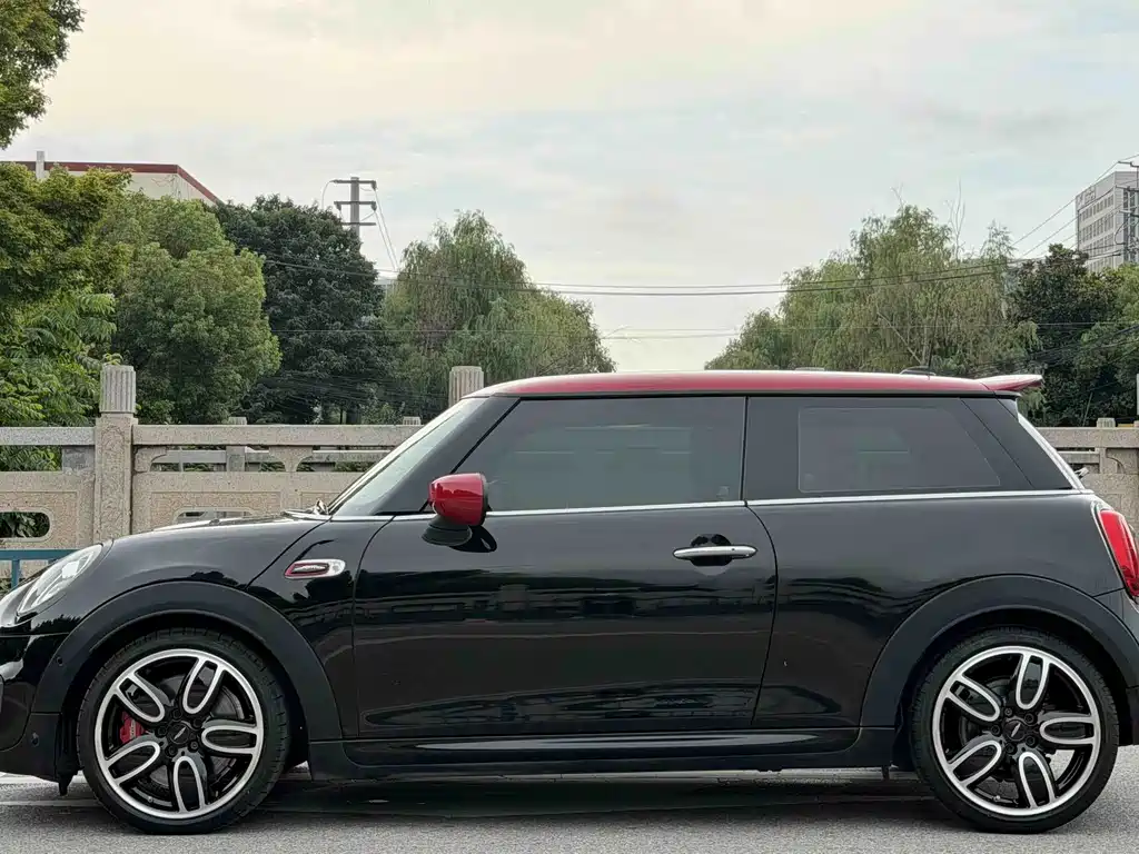 MINI JCW 2020 2.0T JOHN COOPER WORKS ALL-IN купить на сайте DeffCars