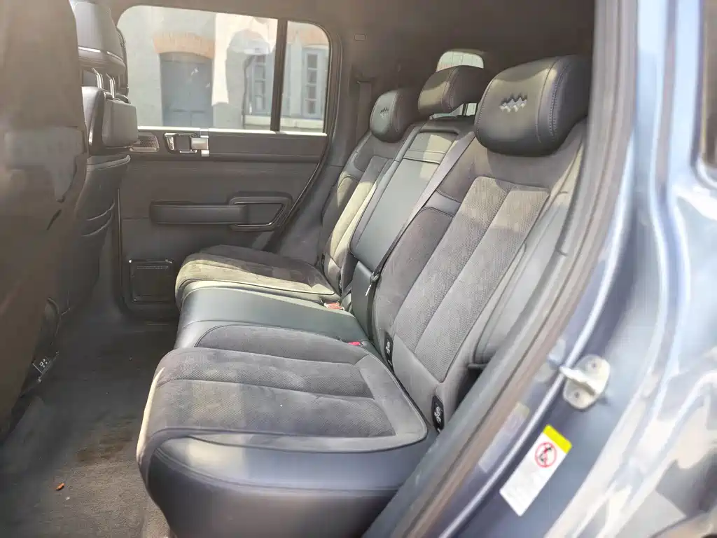 Leopard 5 2023 Yunnan flagship version купить на сайте DeffCars