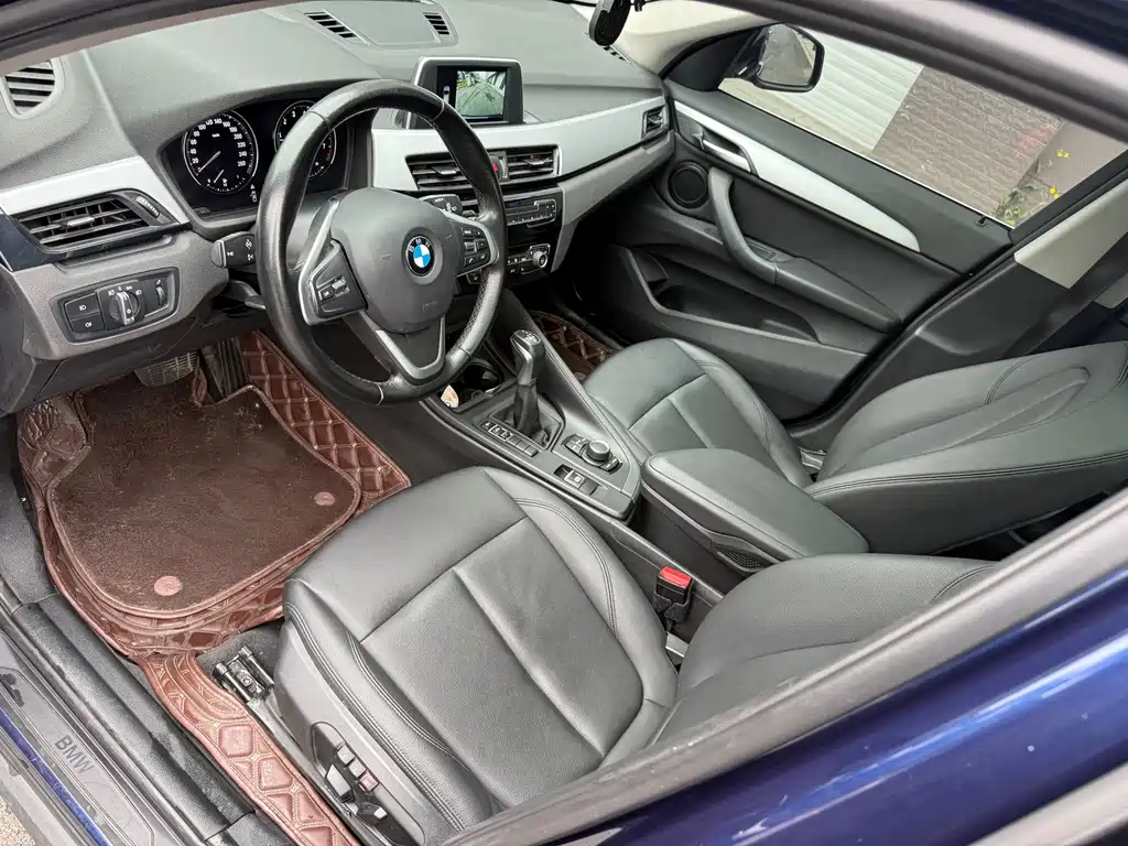 BMW X1 2019 sDrive20Li Leading Model купить на сайте DeffCars