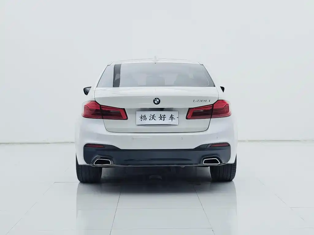 BMW 5 Series 2019 facelift 530Li leading M sports package купить на сайте DeffCars