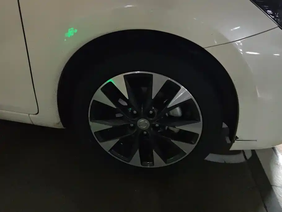 Tiida 2021 1.6L CVT Zhizun Edition купить на сайте DeffCars