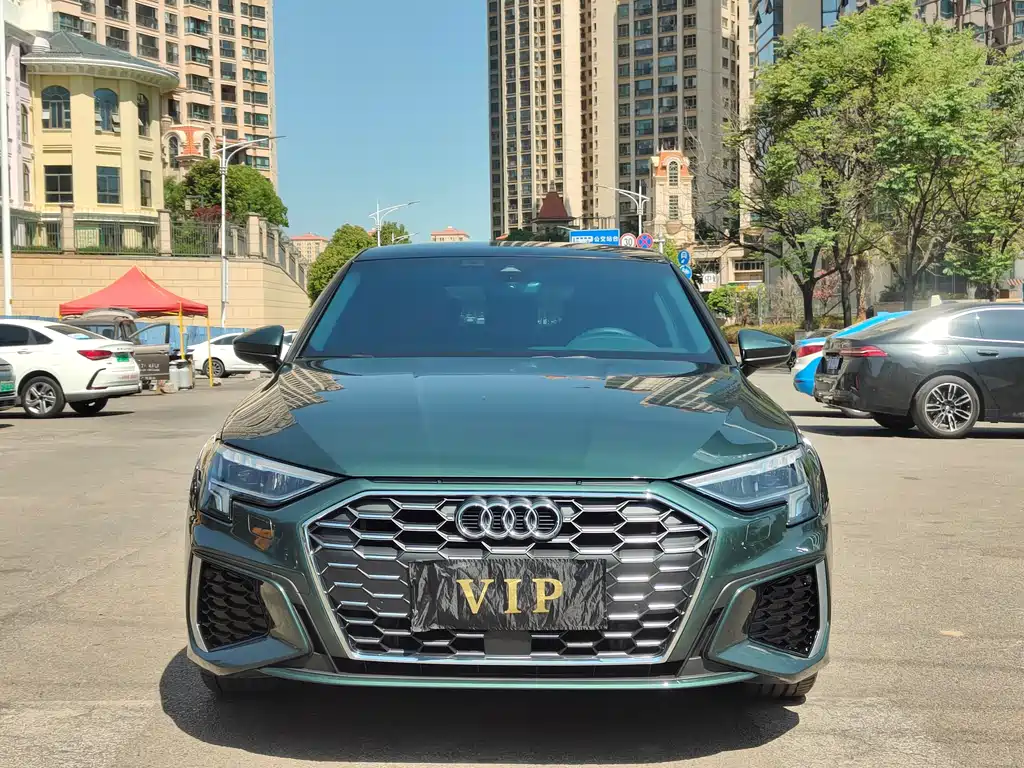 Audi A3 2022 A3L Limousine 35 TFSI Fashionable and Sporty купить на сайте DeffCars