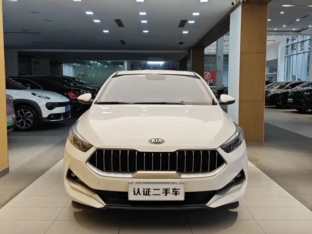 Kia K3 2019 1.5L CVT Smart Internet Edition купить на сайте DeffCars