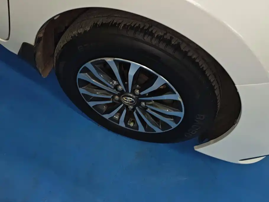 Corolla 2017 facelift 1.2T S-CVT GL купить на сайте DeffCars