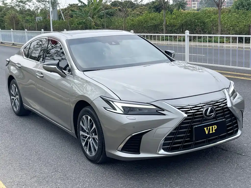 Lexus ES 2025 200 Premium Edition купить на сайте DeffCars