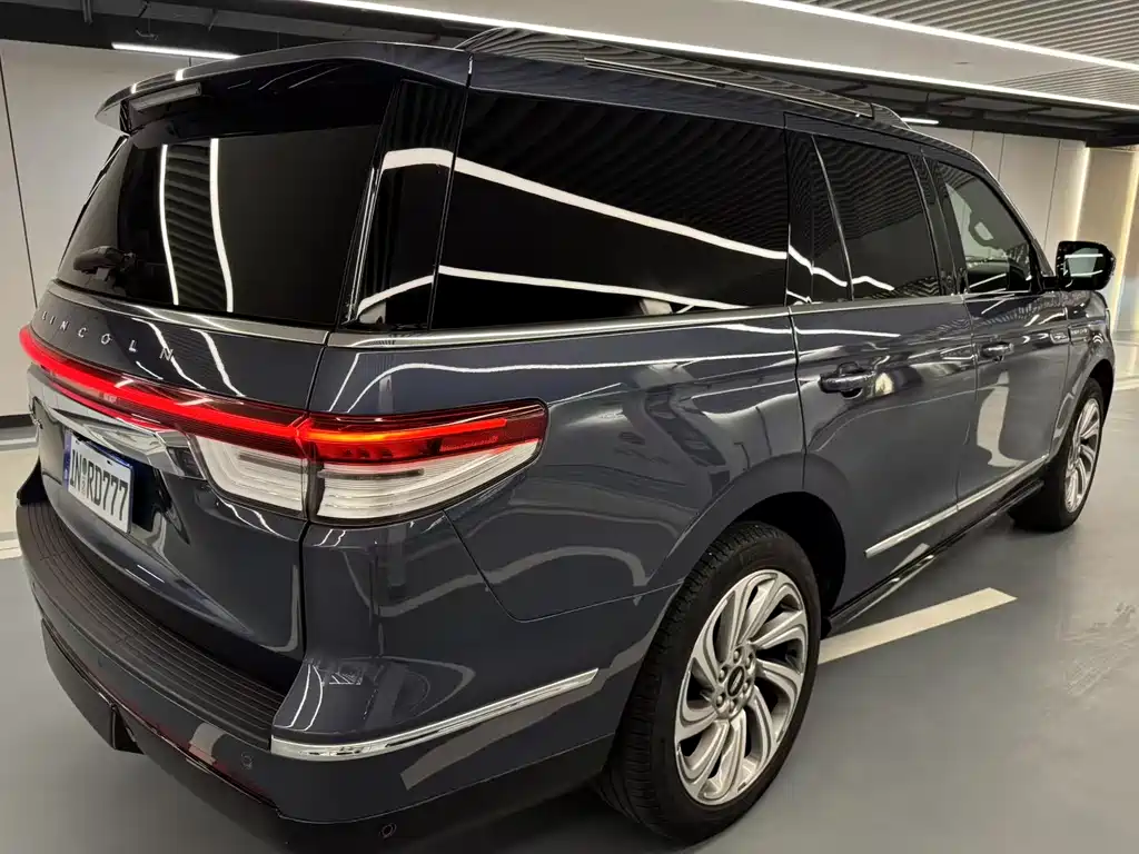 Navigator 2022 3.5T Honor Edition купить на сайте DeffCars