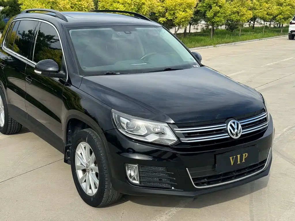 Tiguan 2015 1.8TSI automatic two-wheel drive comfort version купить на сайте DeffCars