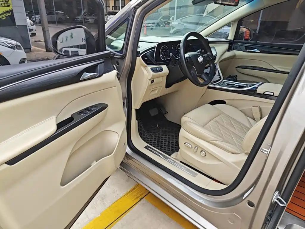 Buick GL8 2022 ES Lu Zun 653T flagship model купить на сайте DeffCars
