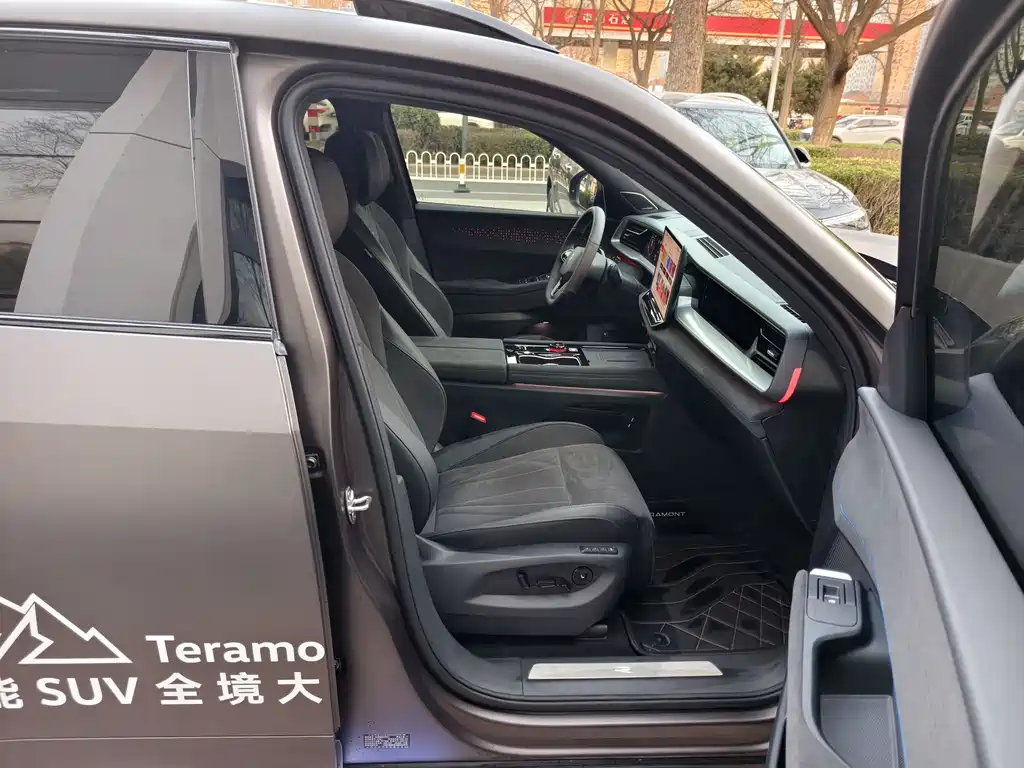 Touron 2025 Touron Pro 450TSI four-wheel drive peak version купить на сайте DeffCars