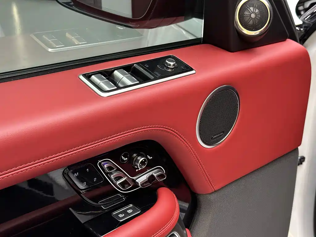 Range Rover 2022 3.0 L6 400PS Honor Creation Extended Edition купить на сайте DeffCars