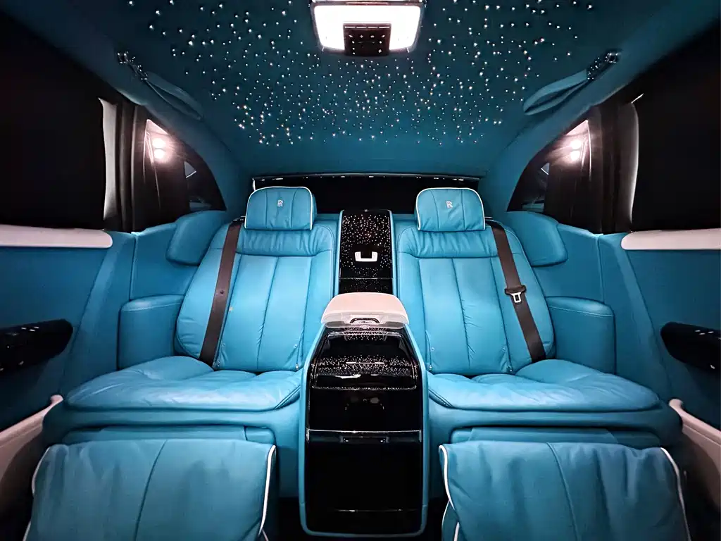 Phantom 2018 6.7T long wheelbase version купить на сайте DeffCars