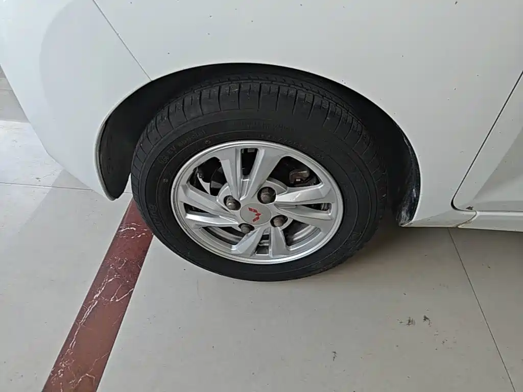 Hongguang MINIEV 2020 Yuexiang model ternary lithium купить на сайте DeffCars