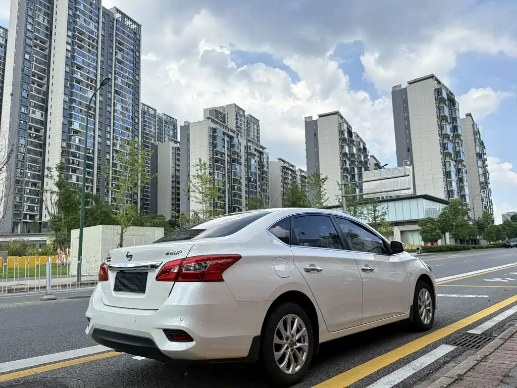 Sylphy 2022 Classic 1.6XE CVT Comfort Edition купить на сайте DeffCars