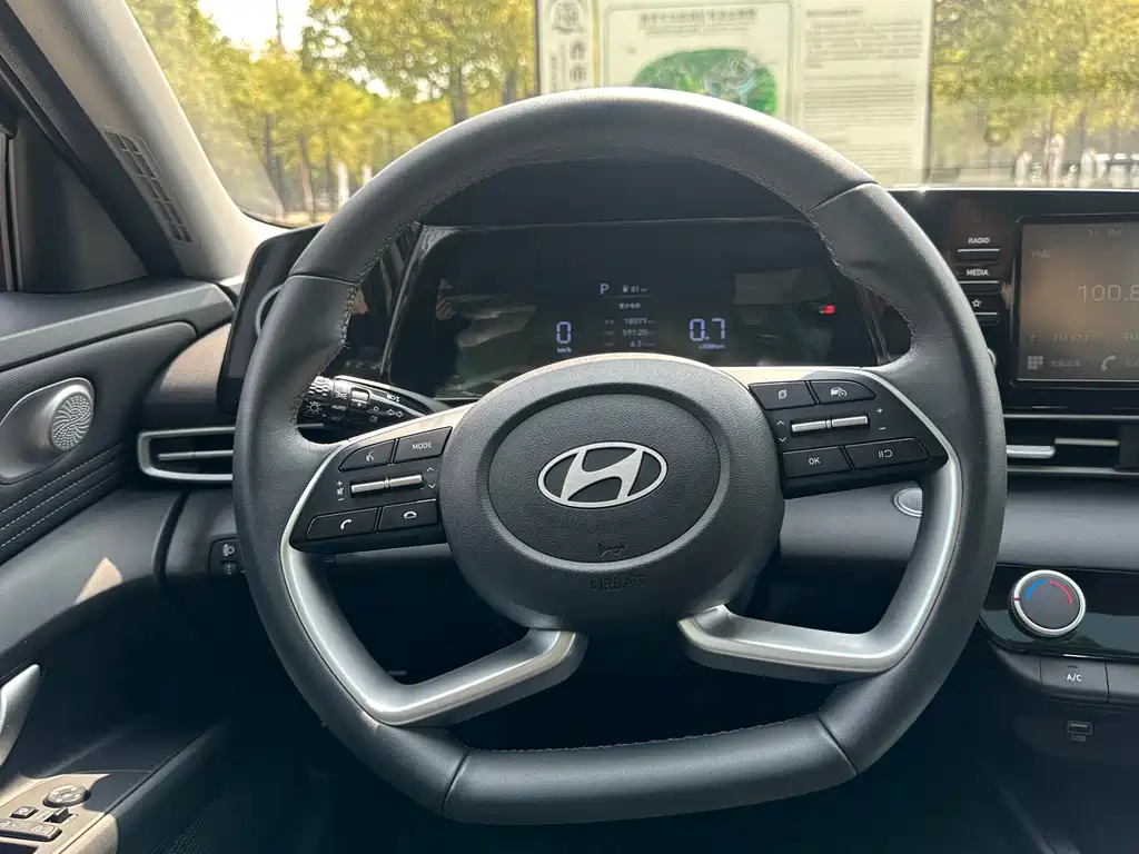 Elantra 2023 1.5L CVT GLX Elite Edition купить на сайте DeffCars