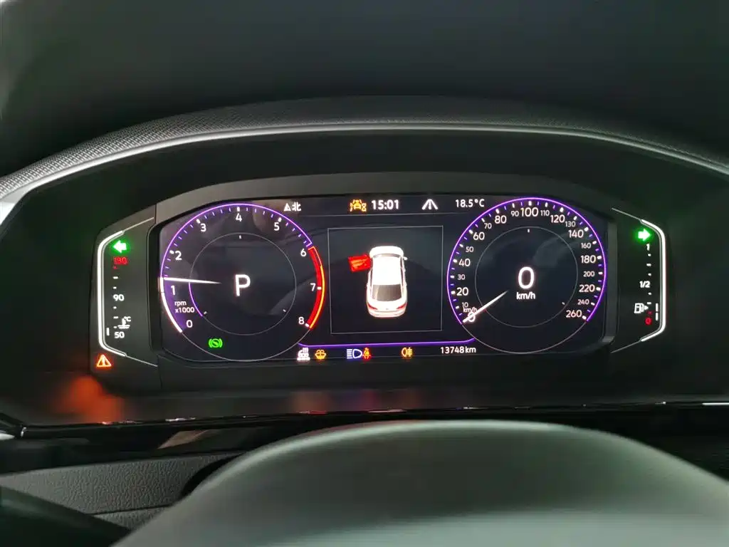 FAW-Volkswagen CC 2024 380TSI eye-catching model купить на сайте DeffCars