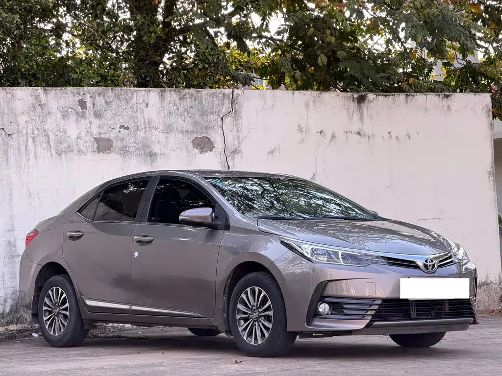 Corolla 2018 1.2T S-CVT GL-i Smart Edition купить на сайте DeffCars