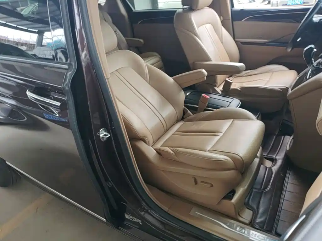 Buick GL8 2018 ES 28T flagship model National VI купить на сайте DeffCars