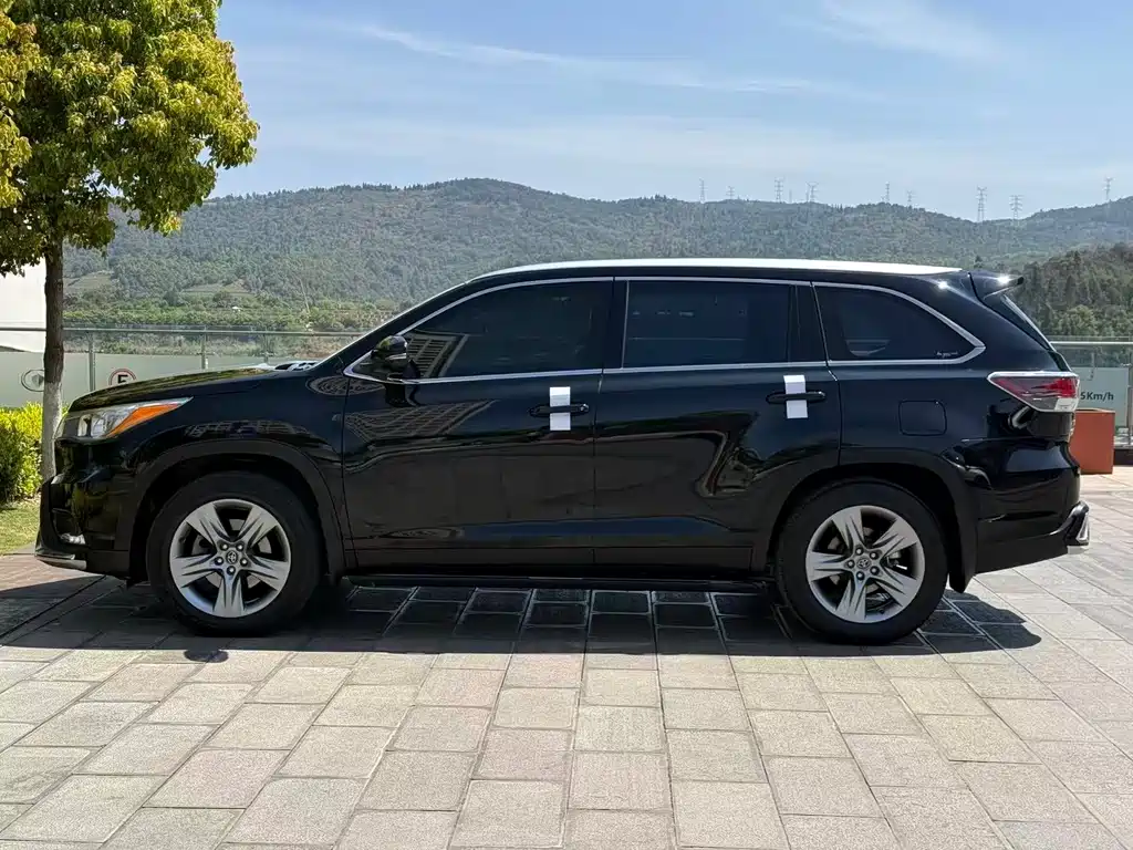 Highlander 2017 2.0T four-wheel drive luxury version 7 seats купить на сайте DeffCars