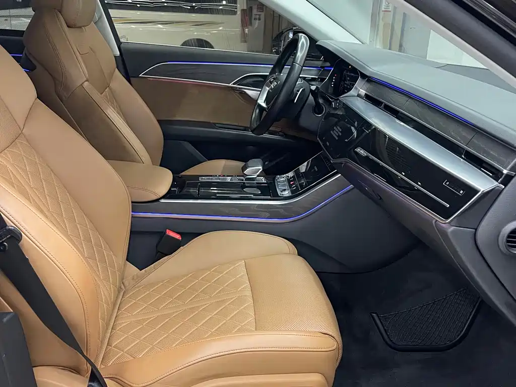 Audi A8 2022 A8L 50 TFSI quattro Comfort Collection Edition купить на сайте DeffCars