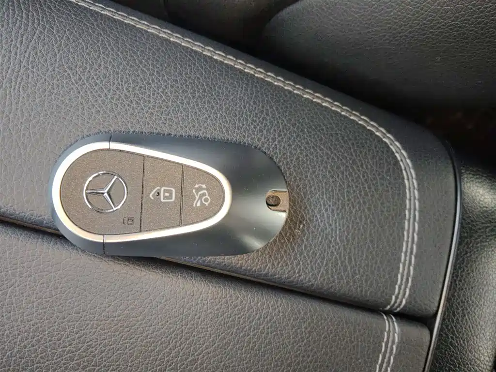 Mercedes-Benz C-Class 2024 facelift C 260 L sports version купить на сайте DeffCars