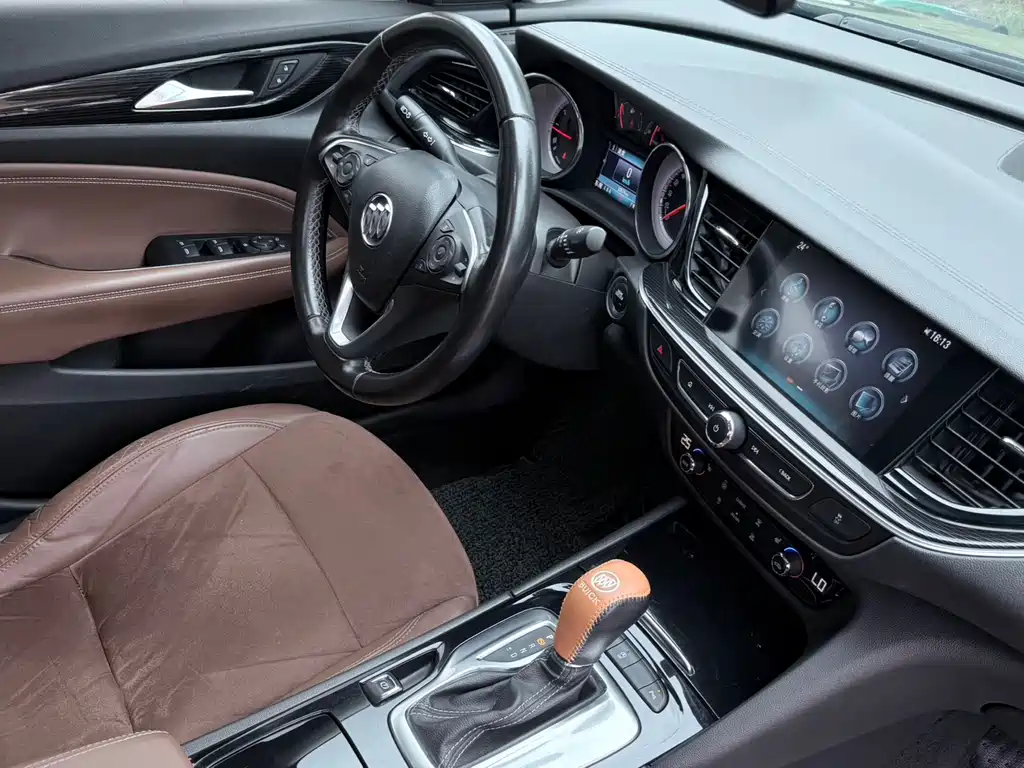 Regal 2019 20T Elite National VI купить на сайте DeffCars