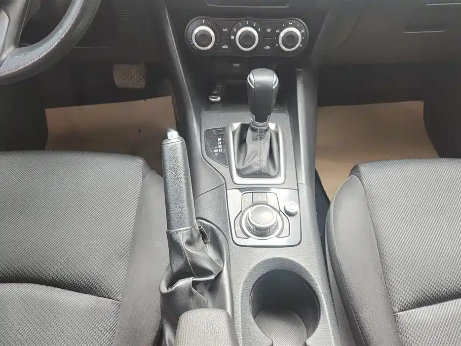 Mazda3 Angkesela 2017 Sedan 1.5L Automatic Comfort Type National V купить на сайте DeffCars