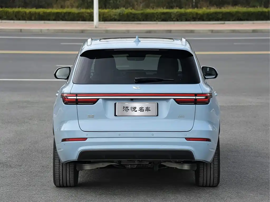 Ideal ONE 2021 extended range 6-seater version купить на сайте DeffCars