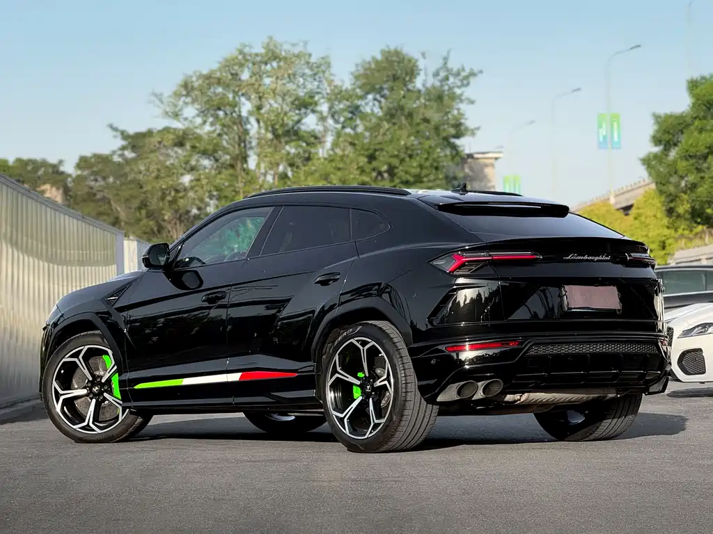 Urus 2018 4.0T V8 купить на сайте DeffCars