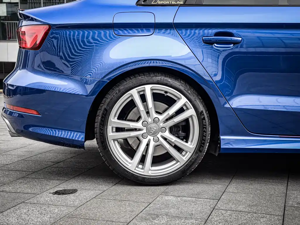 Audi S3 2015 S3 2.0T Limousine купить на сайте DeffCars