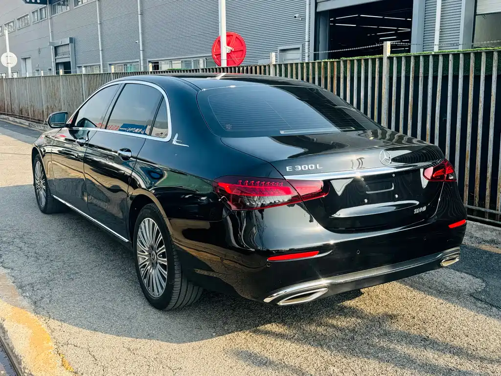Mercedes-Benz E-Class 2022 Model Three E 300 L Luxury Model купить на сайте DeffCars