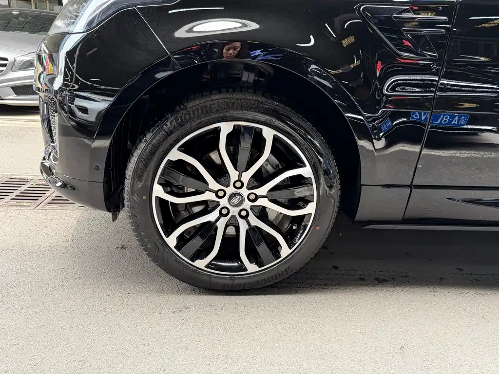 Range Rover Sport 2021 3.0 L6 Black Edition купить на сайте DeffCars