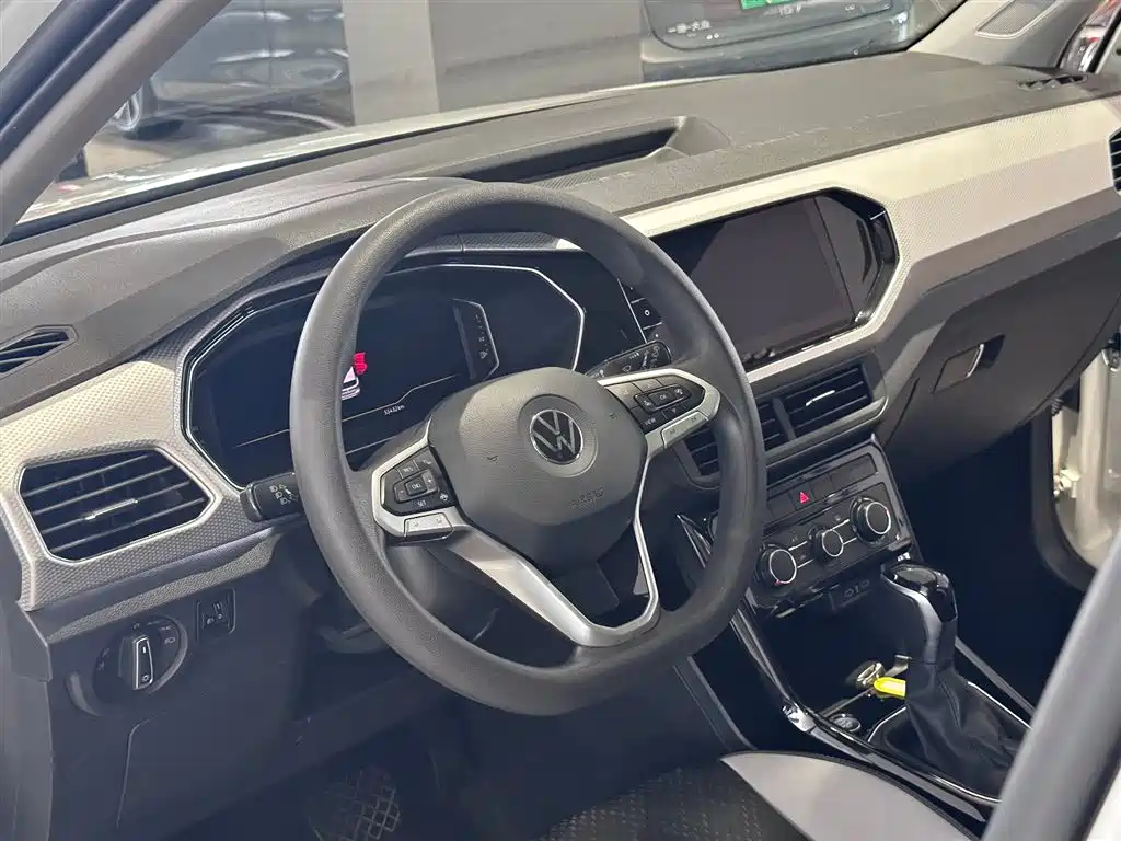 Tanying 2023 200TSI DSG Yuezhi Connected Edition купить на сайте DeffCars