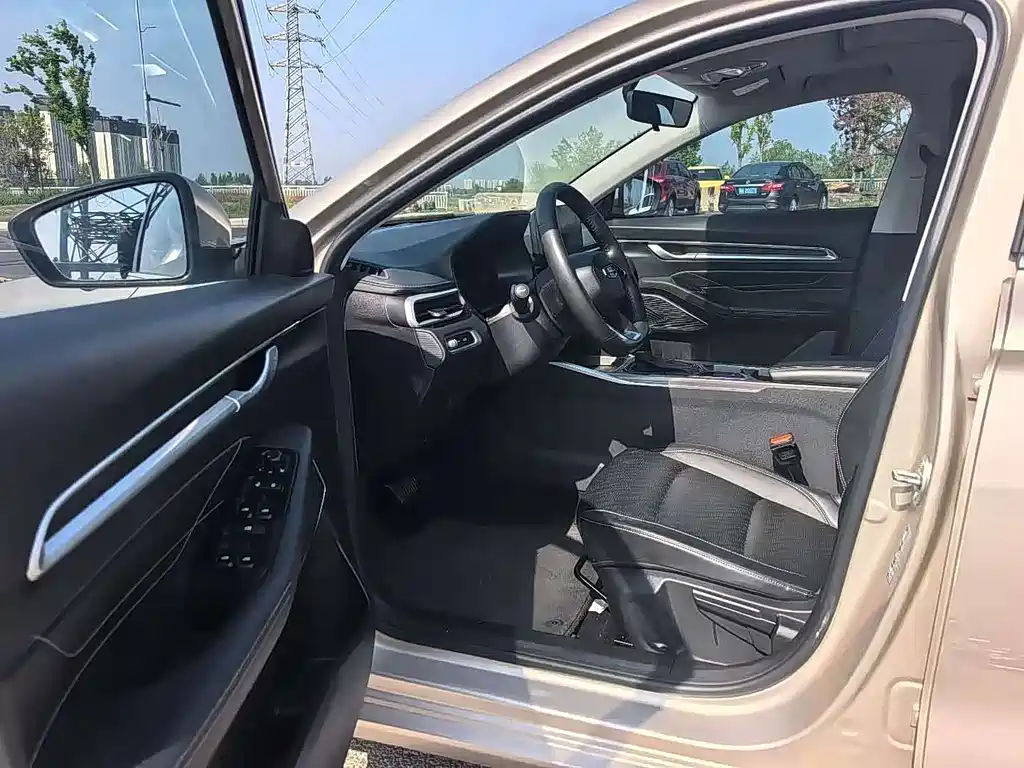 Emgrand 2022 4th generation 1.5L CVT flagship model купить на сайте DeffCars