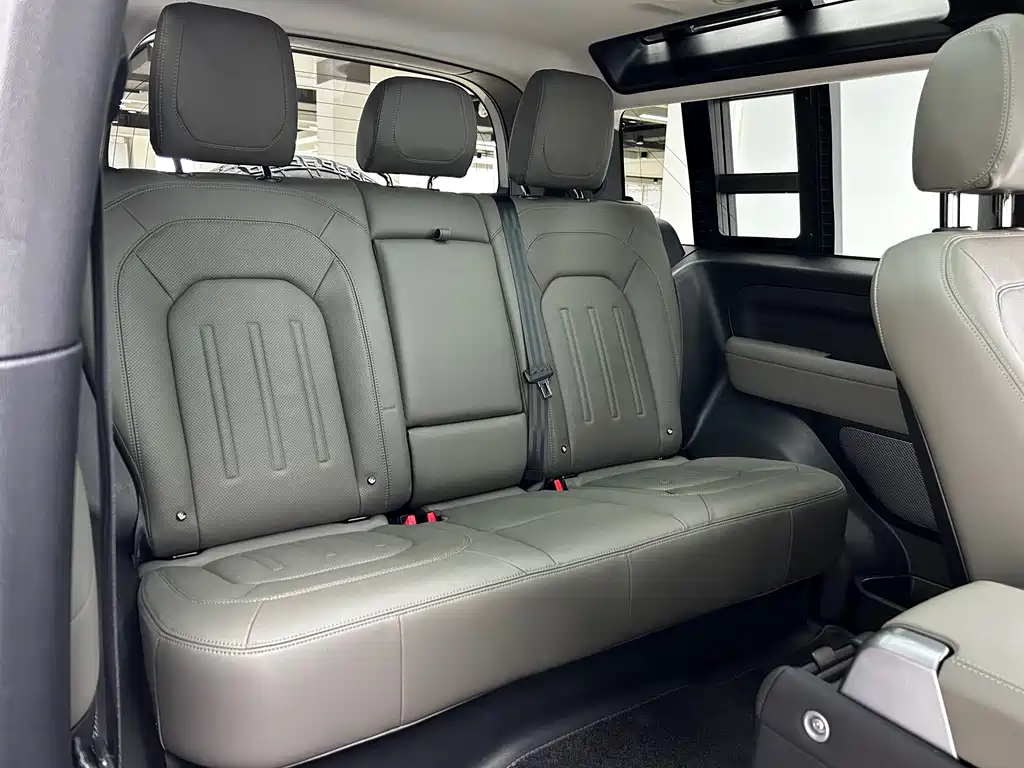 Land Rover Defender 2022 90 3.0T P400 XS купить на сайте DeffCars