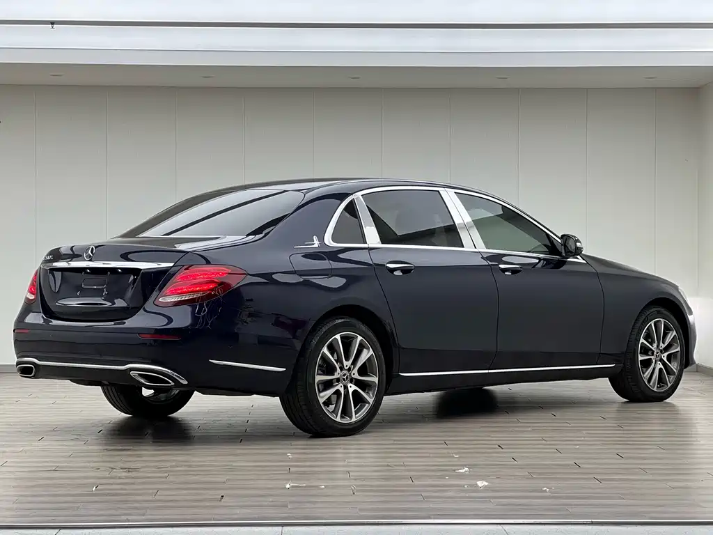 Mercedes-Benz E-Class 2016 E 200 L купить на сайте DeffCars