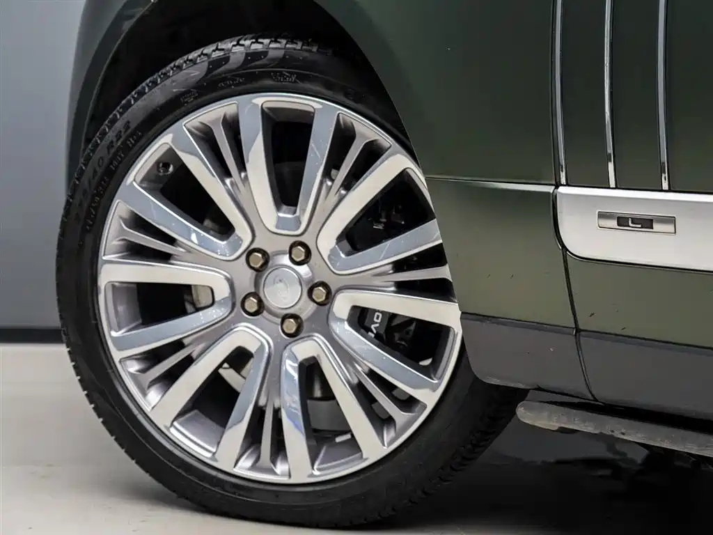 Range Rover 2022 5.0 SC V8 565PS SVA Peak Collection Edition купить на сайте DeffCars