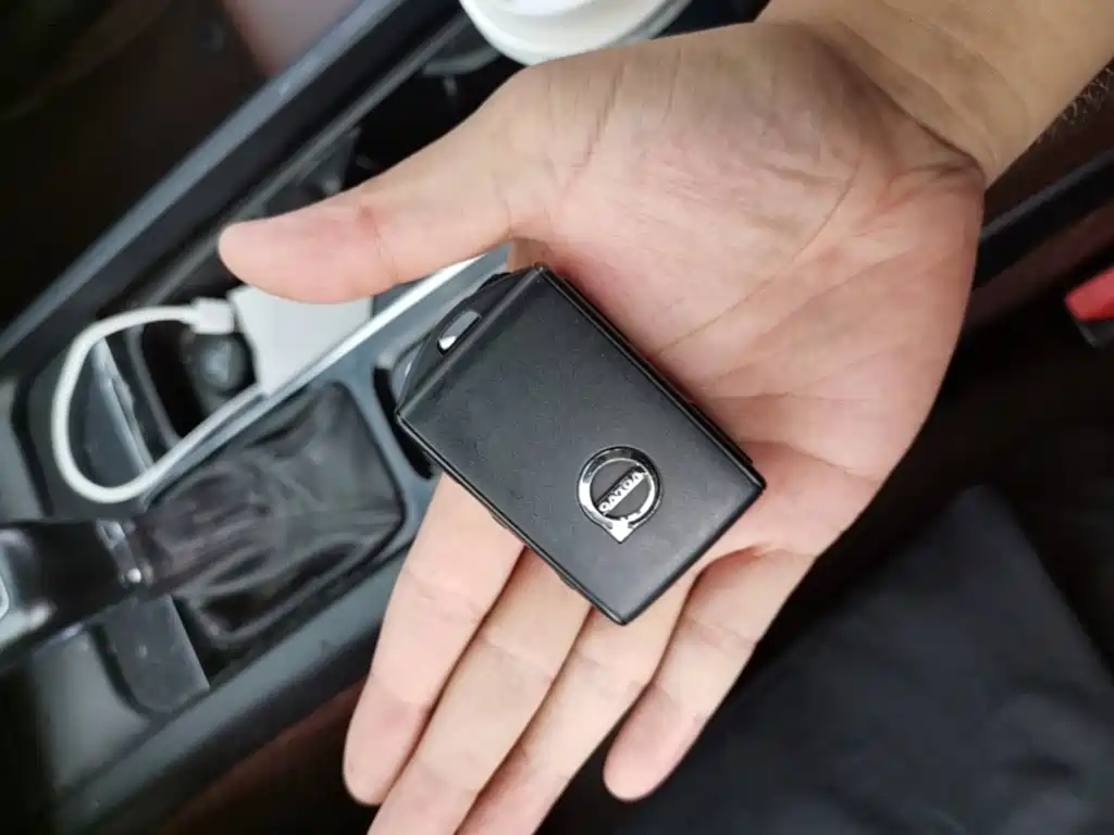 Volvo XC60 2019 T5 4WD Zhiyi Edition National V купить на сайте DeffCars
