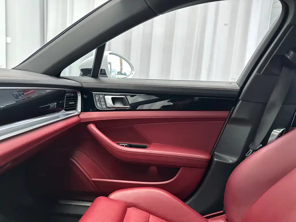 Panamera 2017 Panamera 3.0T купить на сайте DeffCars