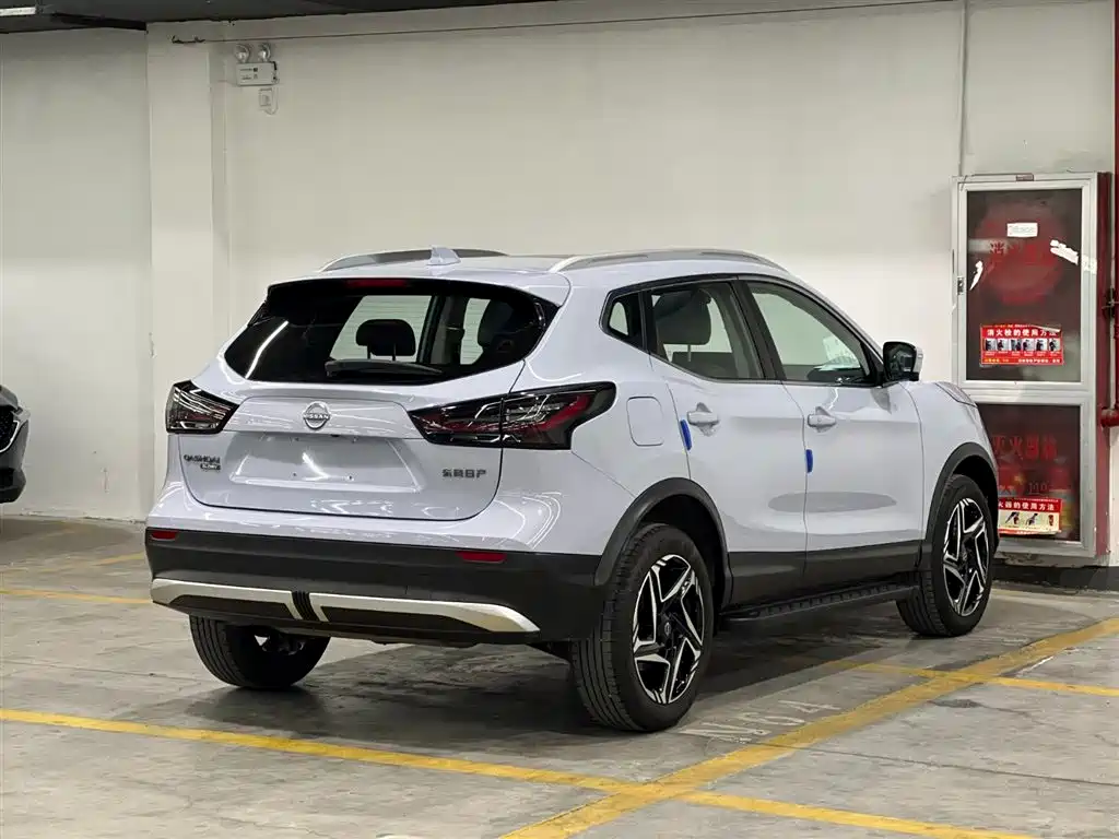 Qashqai 2025 Honor 2.0L CVT XV+ Leading Edition купить на сайте DeffCars