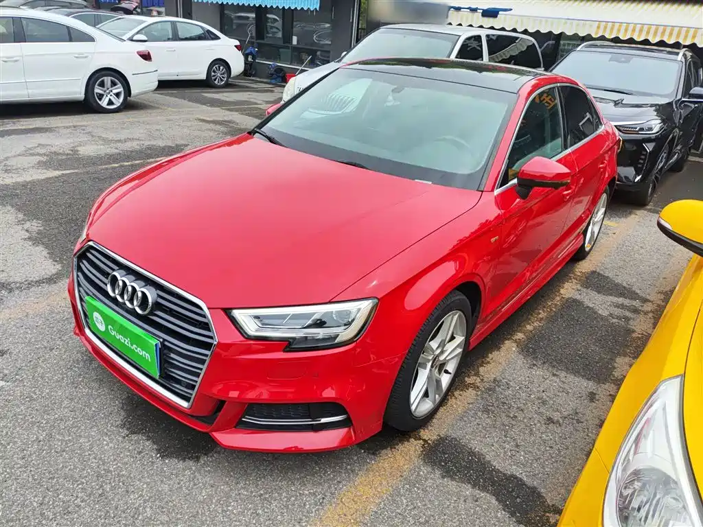 Audi A3 2019 Limousine 35 TFSI Fashion Type National VI купить на сайте DeffCars