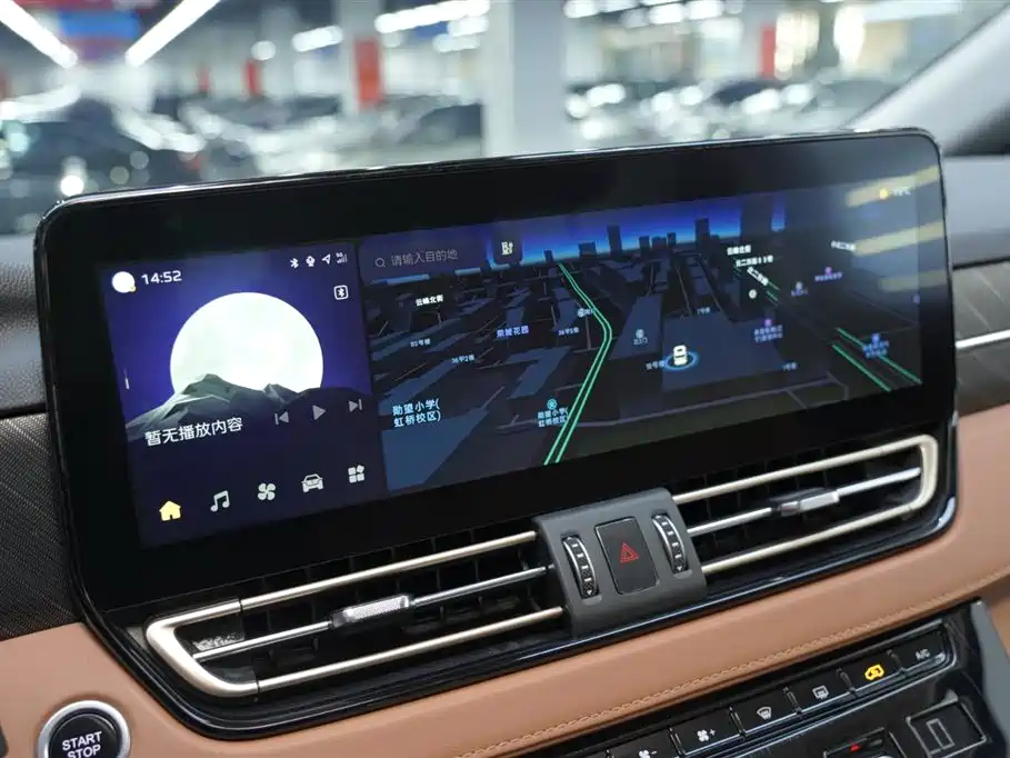 Hongqi HQ9 PHEV 2024 2.0T four-wheel drive business version купить на сайте DeffCars