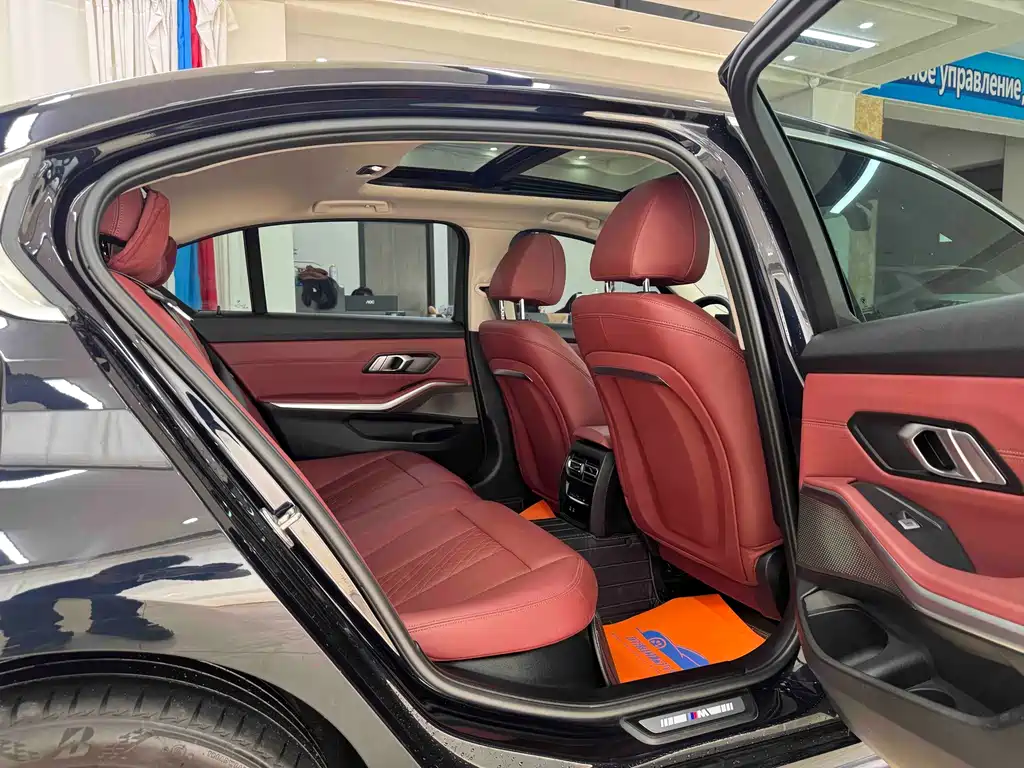 BMW 3 Series 2023 320Li M Sports Package купить на сайте DeffCars
