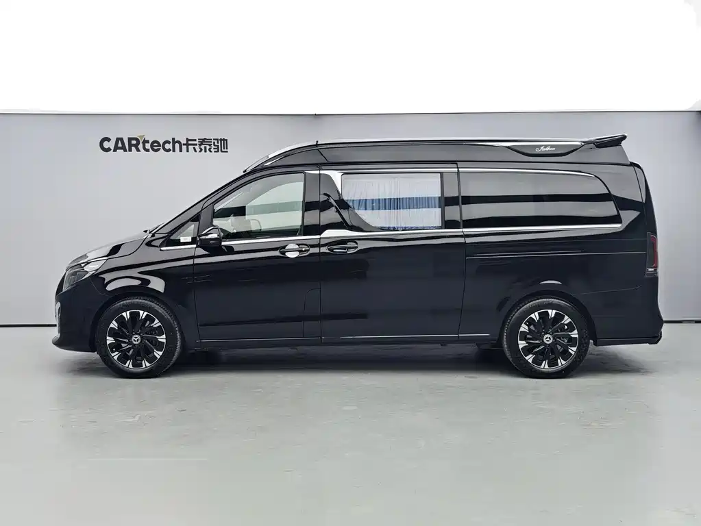 Mercedes-Benz V-Class 2024 V 300 L Long Wheelbase Premium Edition купить на сайте DeffCars