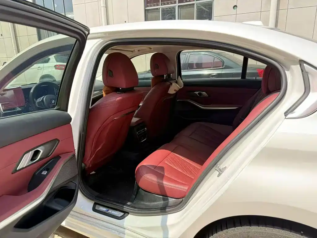 BMW 3 Series 2024款 325Li M运动套装 купить на сайте DeffCars