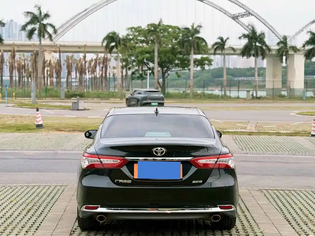Camry 2023 2.0G Deluxe Edition купить на сайте DeffCars