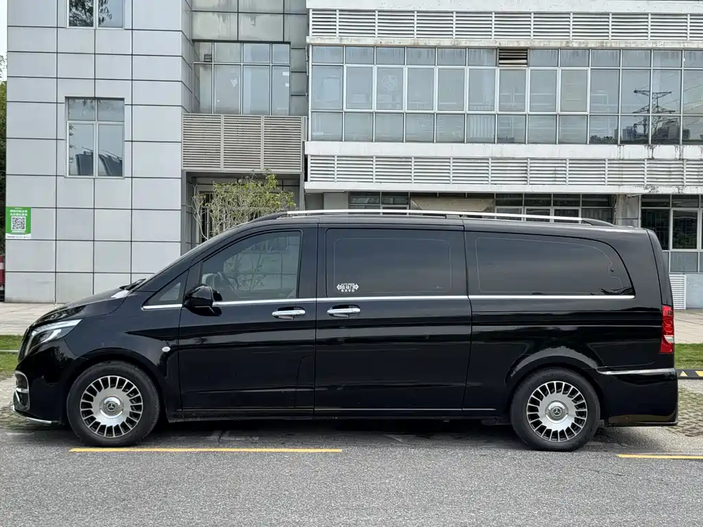 Vito 2021 2.0T Business Edition 7 seats купить на сайте DeffCars